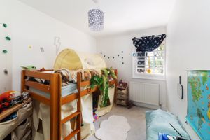 bed 2- click for photo gallery
